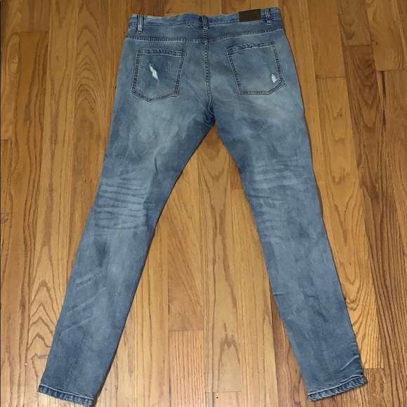 Skinny Jeans - Picture 3 of 5